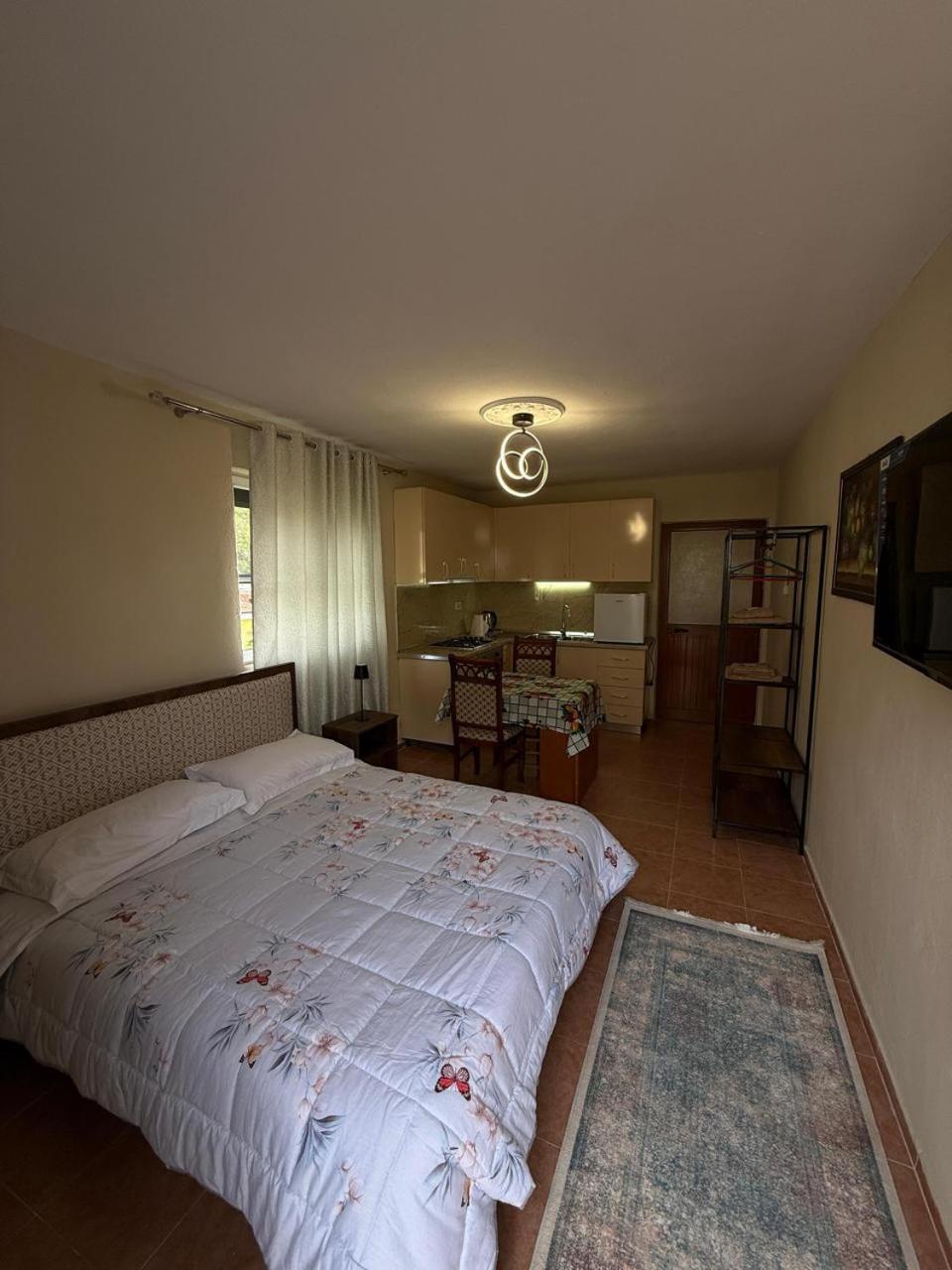 2 Szkodra