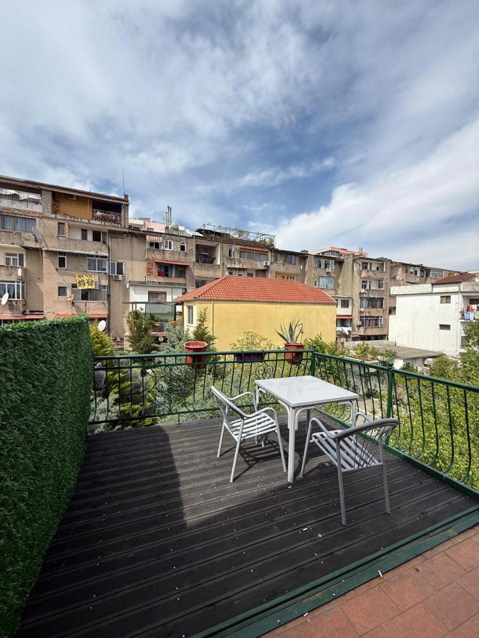 2 Apartament *
