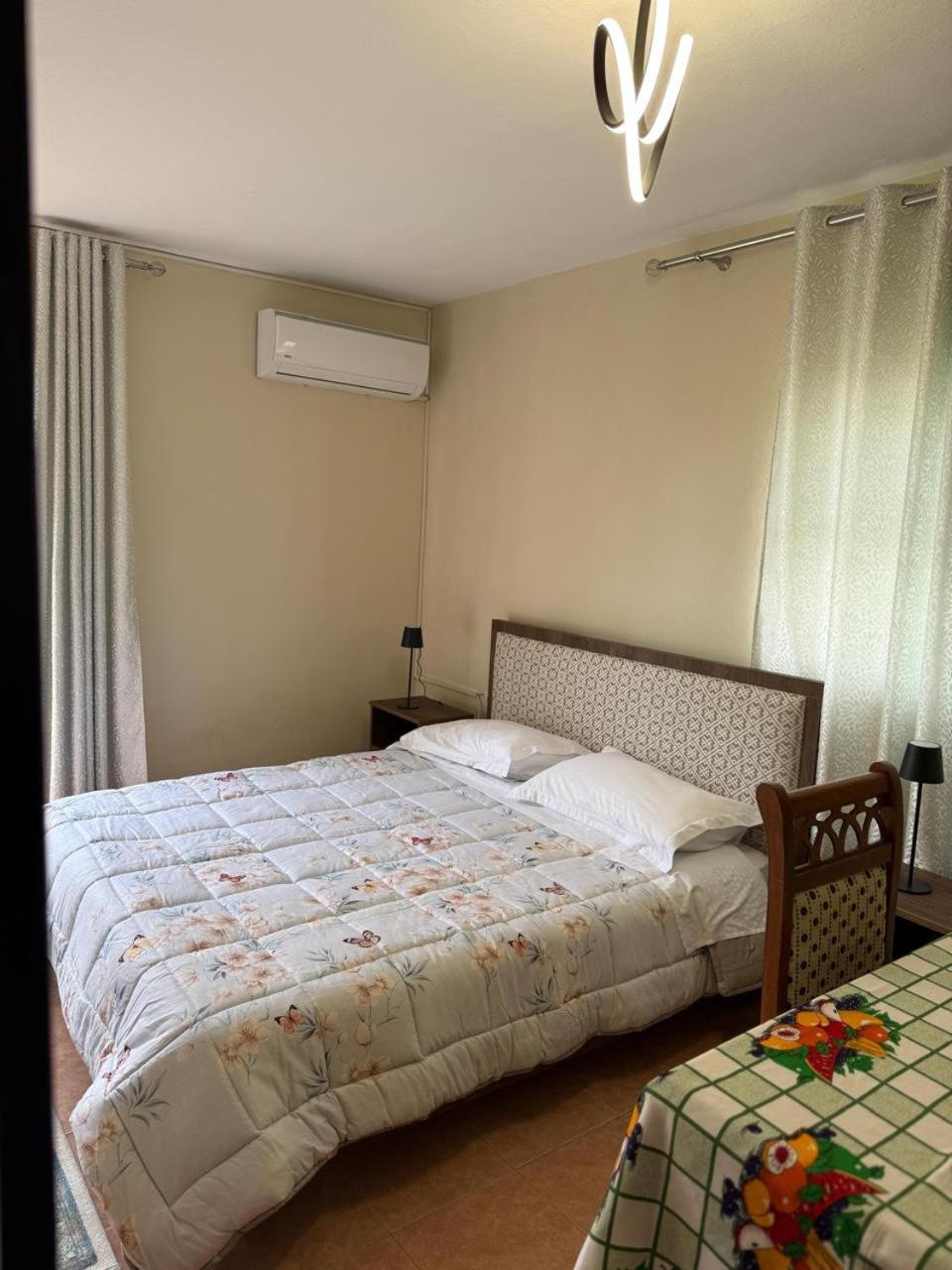 Apartament 2 *
